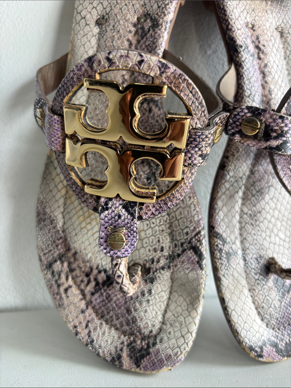 Tory Burch Snake-Print Miller Thong Sandal in Lavender and Beige with Gold Logo